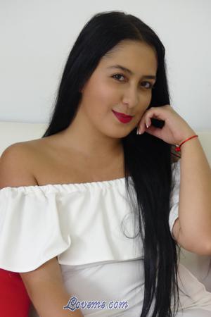 182974 - Angie Daniela Age: 26 - Colombia