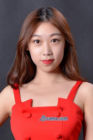 213181 - Beryl Age: 25 - China