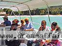 cartagena-women-boat-1104-13