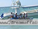 cartagena-women-boat-1104-41